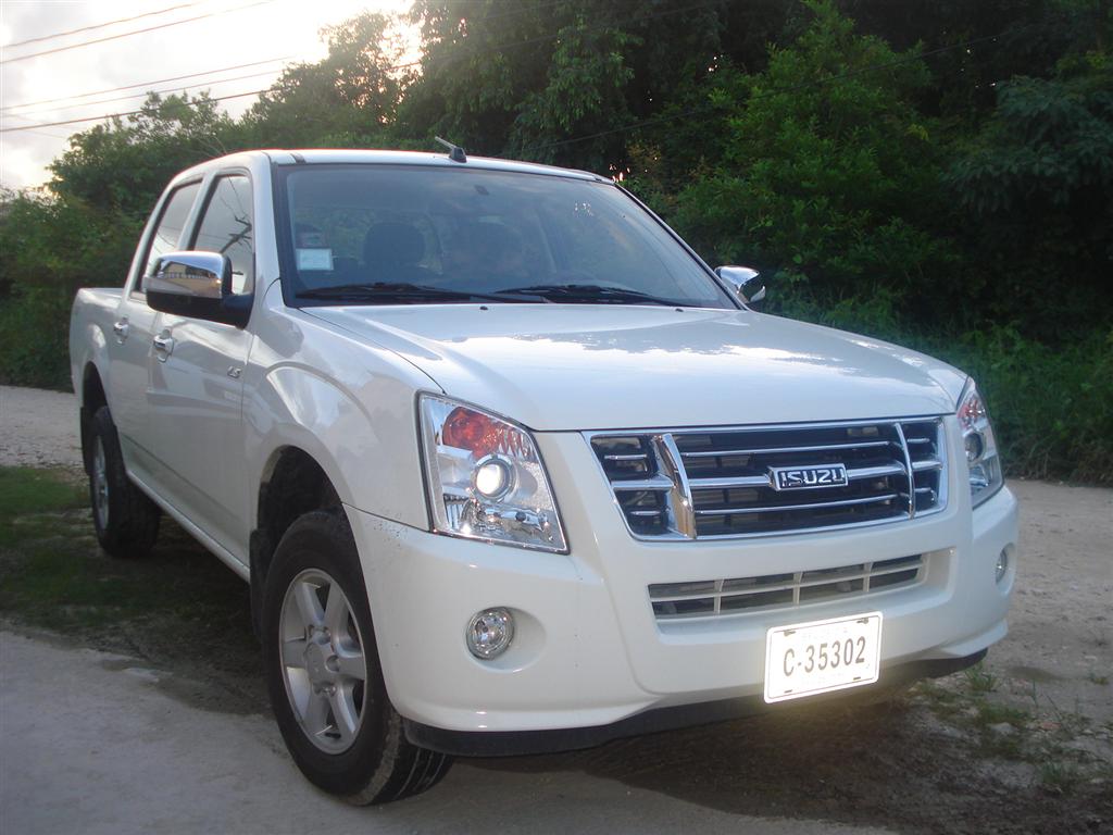 Isuzu Pickup isuzu_d-max2