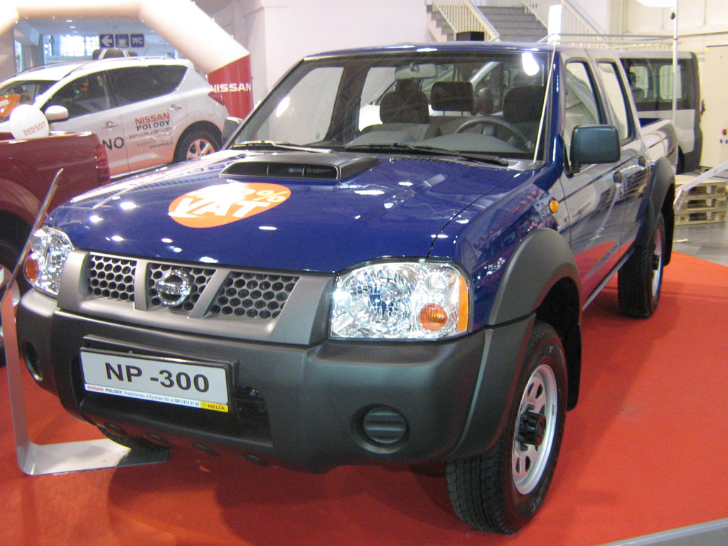 nissan_np300