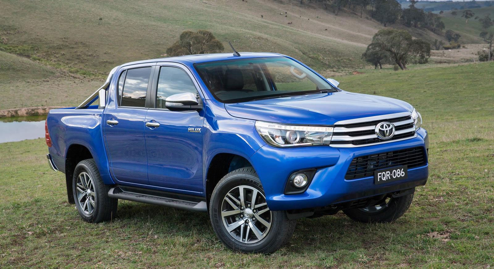 Toyota-Hilux-2016-1