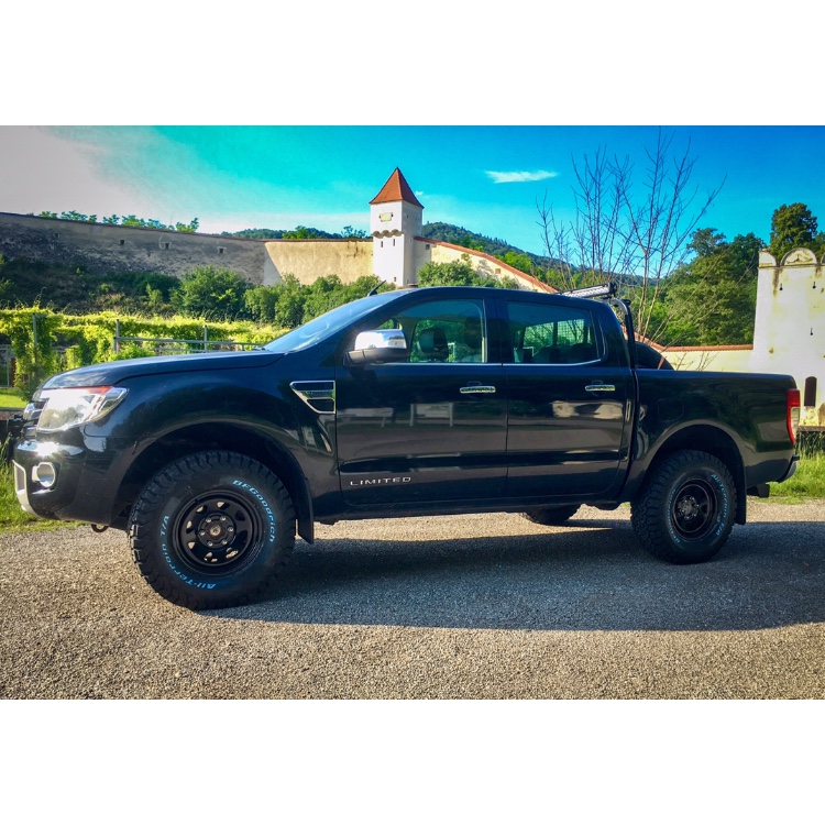 Pickuptrucks De Aufbau Fur Arbeitsscheinwerfer Pickupforum